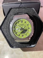 G-Shock GA2100 (vert)